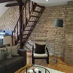 Old Town Traku Street Apartment